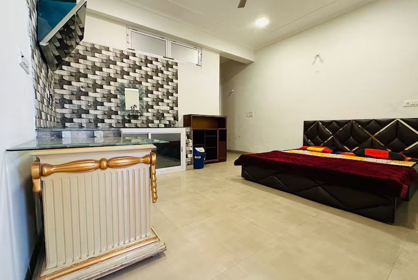 Radha Residency Deluxe Family Suite 3