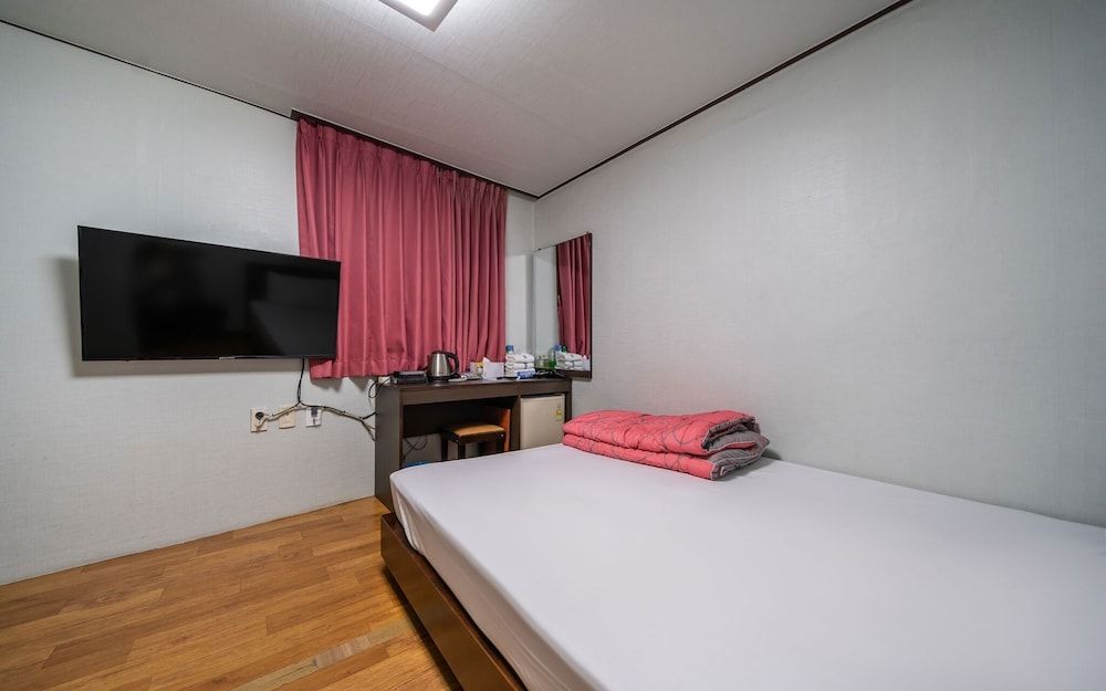 undefined Jangchung Yangmi Motel 3