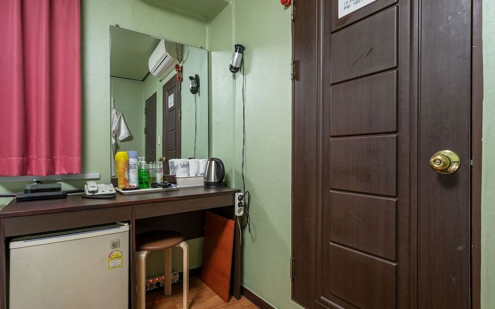 undefined Jangchung Yangmi Motel 7