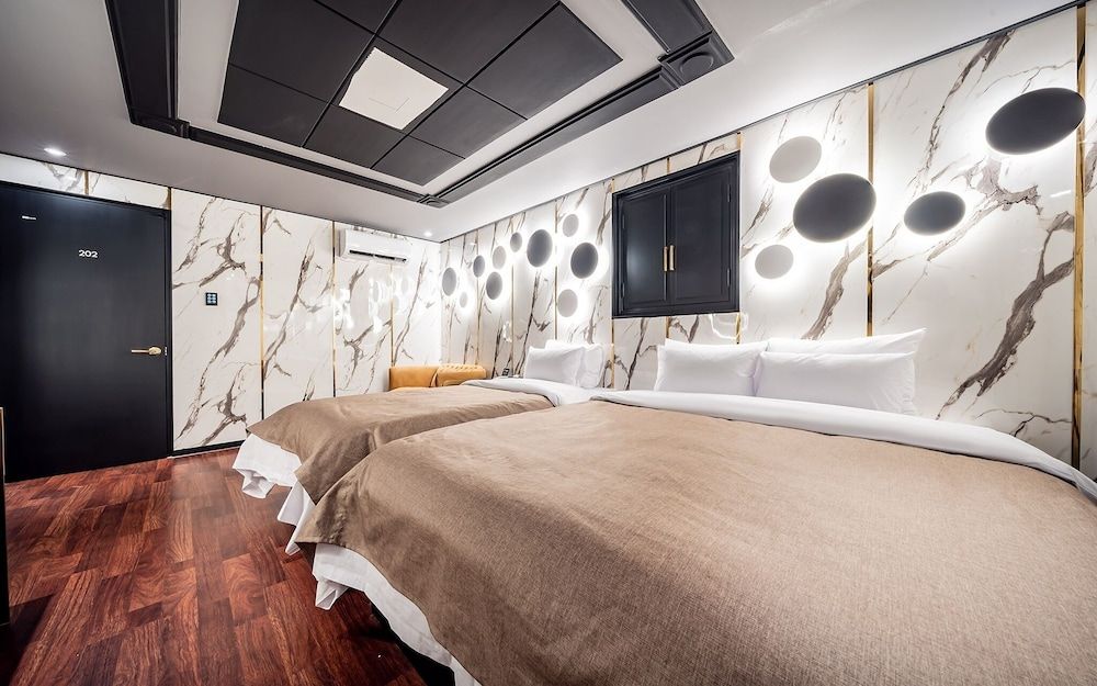 undefined Hongdae The Gray Hotel 6