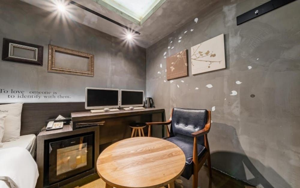 undefined Jongno Hotel Helloinn 9