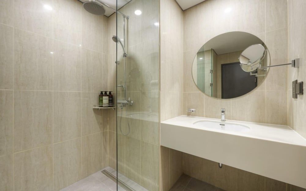 undefined Hotel Anobli 2