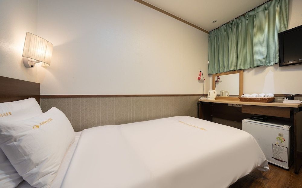 undefined Jongno City Days Inn Hotel 7