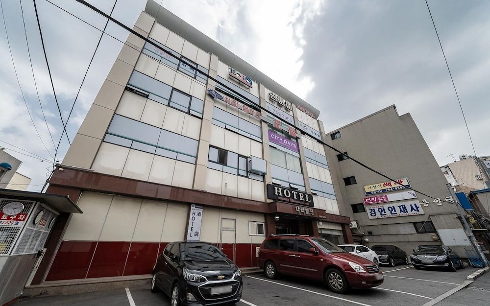 undefined Jongno City Days Inn Hotel 3
