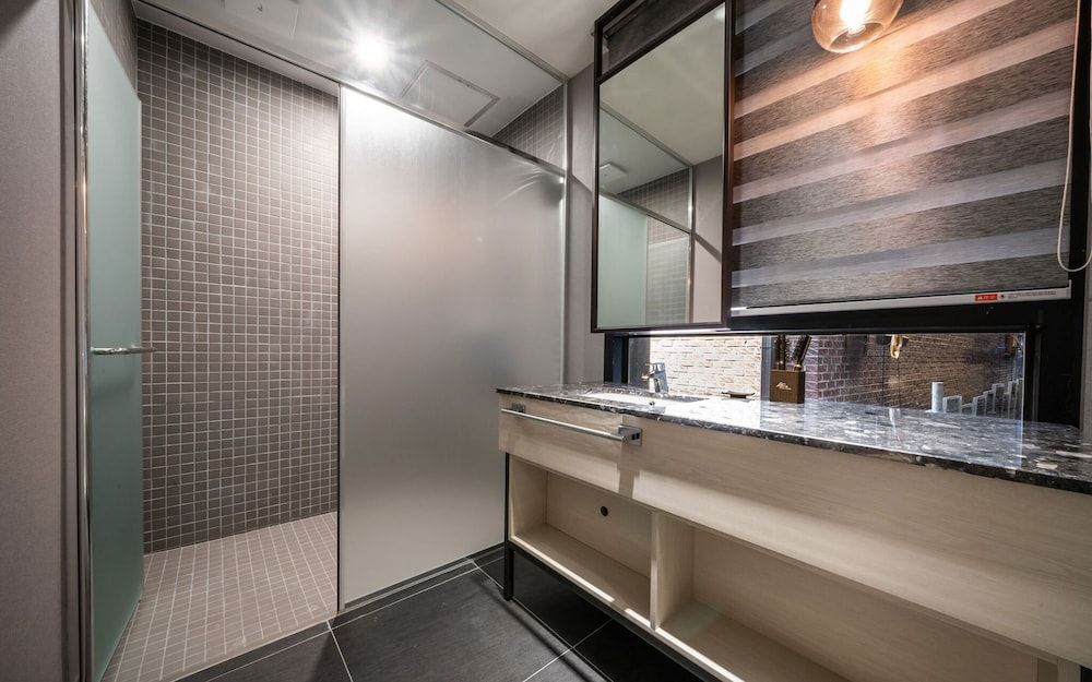 undefined Cheonho Aria Hotel 10