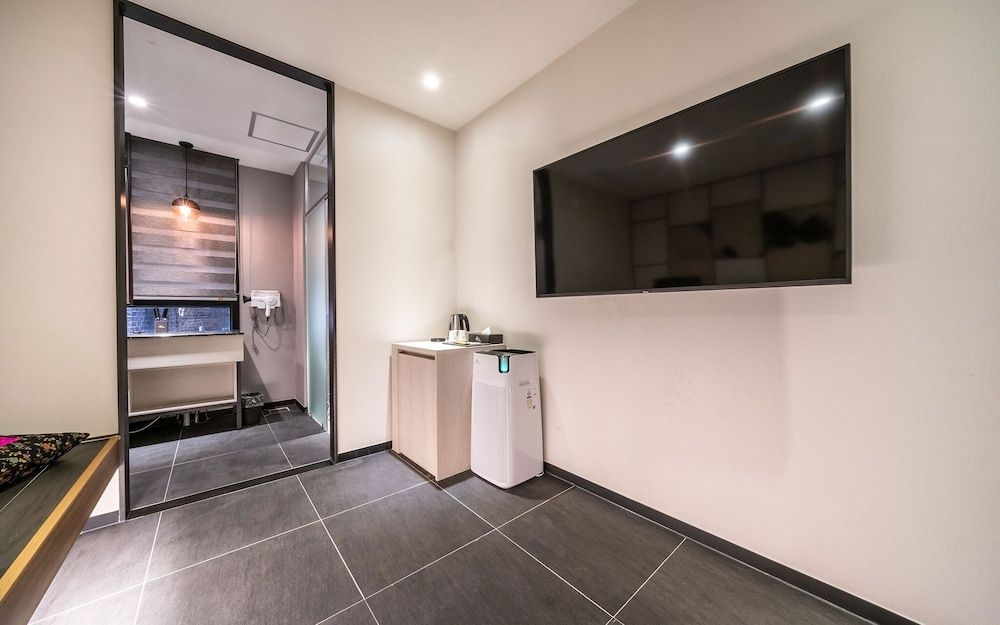 undefined Cheonho Aria Hotel 8