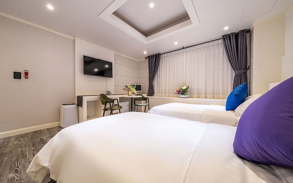 undefined Seocho Toad Hotel 8