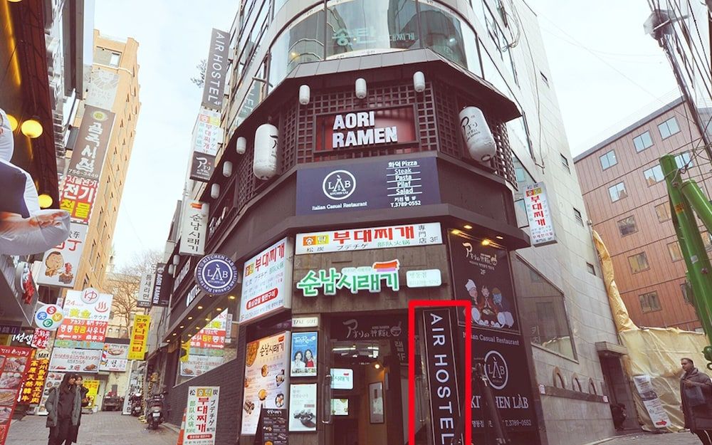 undefined OYO Hostel Myeongdong 3