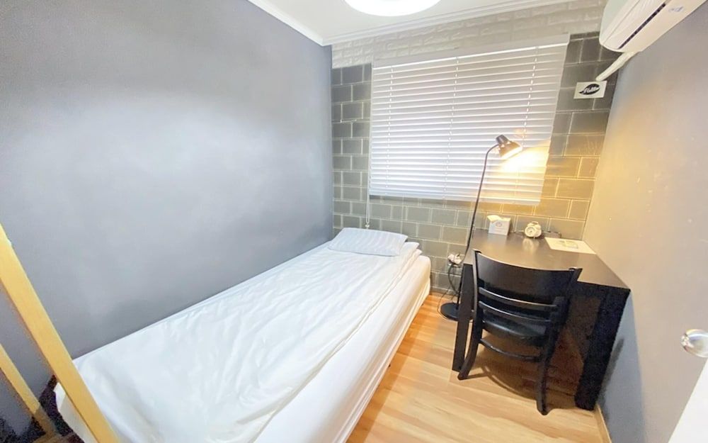 undefined Seoul Station Aroha Guest House 7