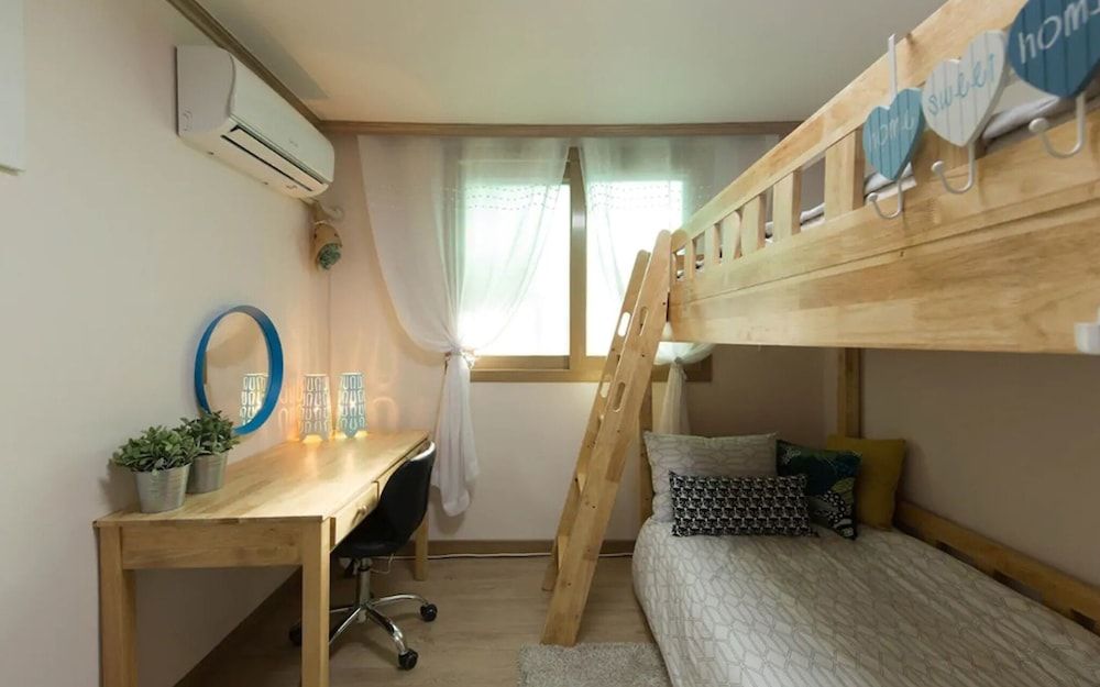 undefined Seoul Rooftop Moonlight Guest House 3