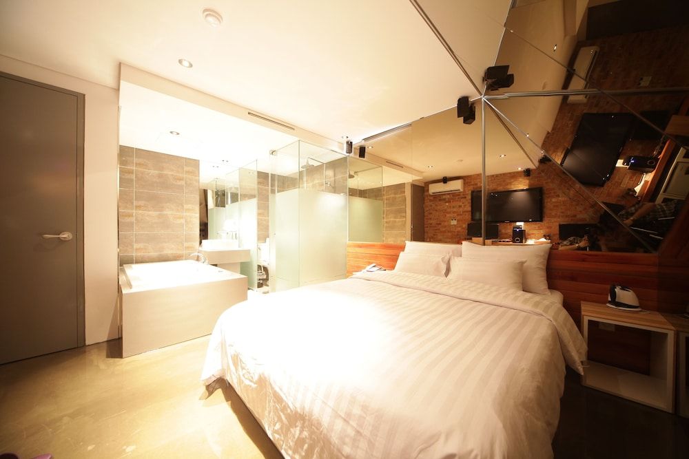 Jongno Hotel Pop Leeds Premier [No parking]Standard 19