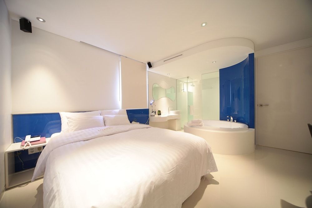 undefined Jongno Hotel Pop Leeds Premier 6