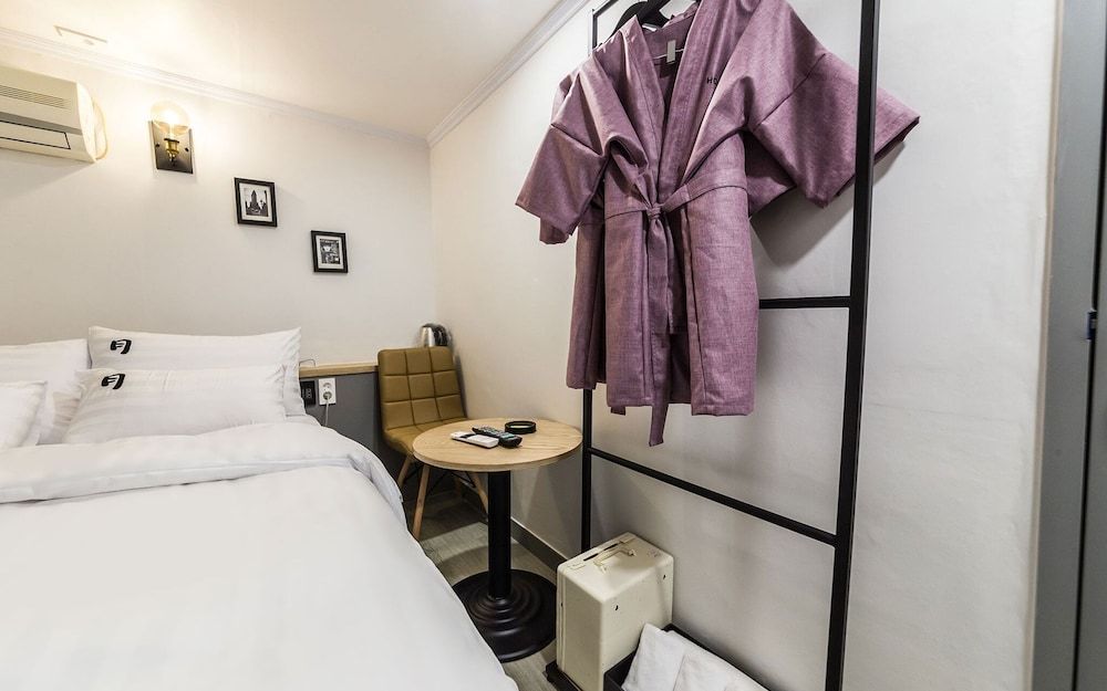 undefined Cheonho Wol 8