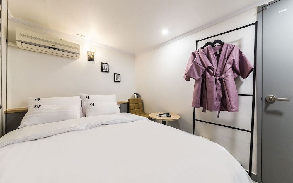 undefined Cheonho Wol 7