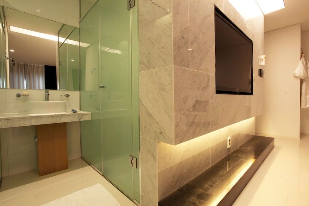 Seocho Amusement Hotel Nambu Terminal Room (Deluxe (Free use of Netflix Disney+ T) 11