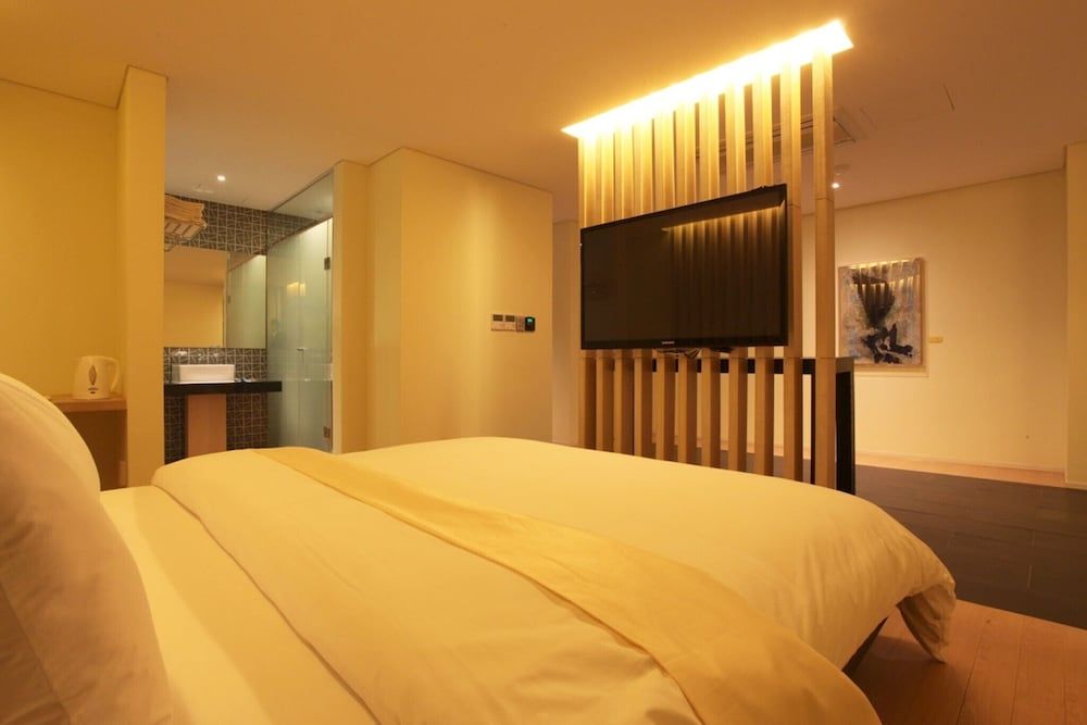 Seocho Amusement Hotel Nambu Terminal Room (Suite (Free use of Netflix Disney+ TV) 3