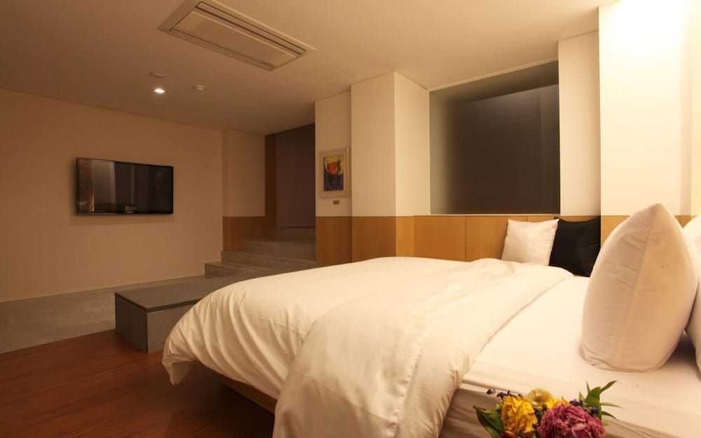 Seocho Amusement Hotel Nambu Terminal Room (Suite (Free use of Netflix Disney+ TV) 19