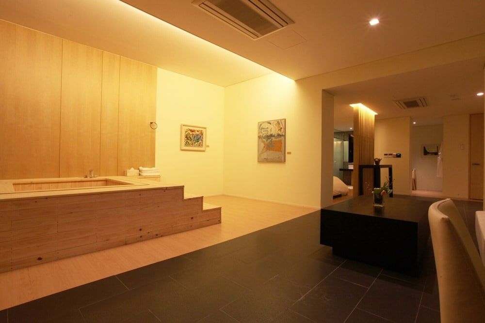 Seocho Amusement Hotel Nambu Terminal Room (Suite (Free use of Netflix Disney+ TV) 7