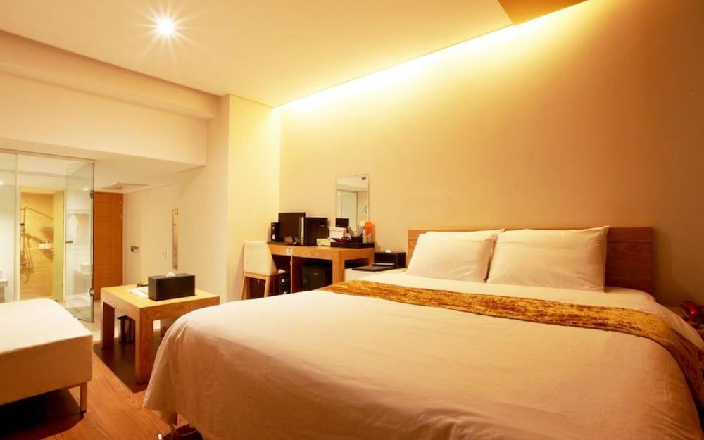 Seocho Amusement Hotel Nambu Terminal Room (Deluxe (Free use of Netflix Disney+ T) 23