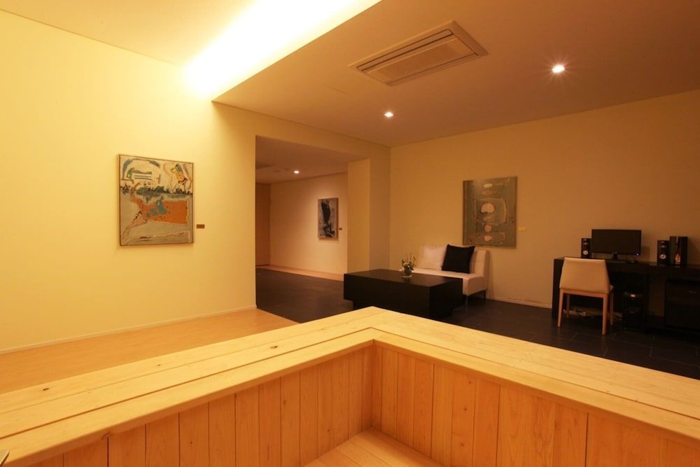 Seocho Amusement Hotel Nambu Terminal Room (Suite (Free use of Netflix Disney+ TV) 8