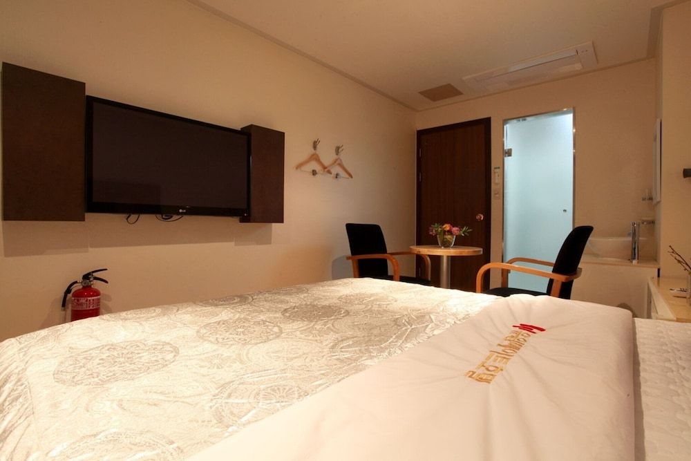Seocho Amusement Hotel Nambu Terminal Room (Standard (Vehicle available Parking a) 3