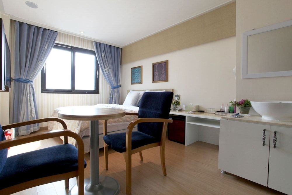 Seocho Amusement Hotel Nambu Terminal Room (Standard (Vehicle available Parking a) 9