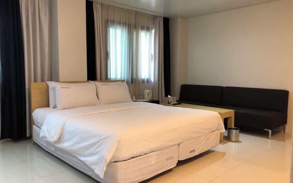 Seocho Amusement Hotel Nambu Terminal Room (Deluxe (Free use of Netflix Disney+ T) 32