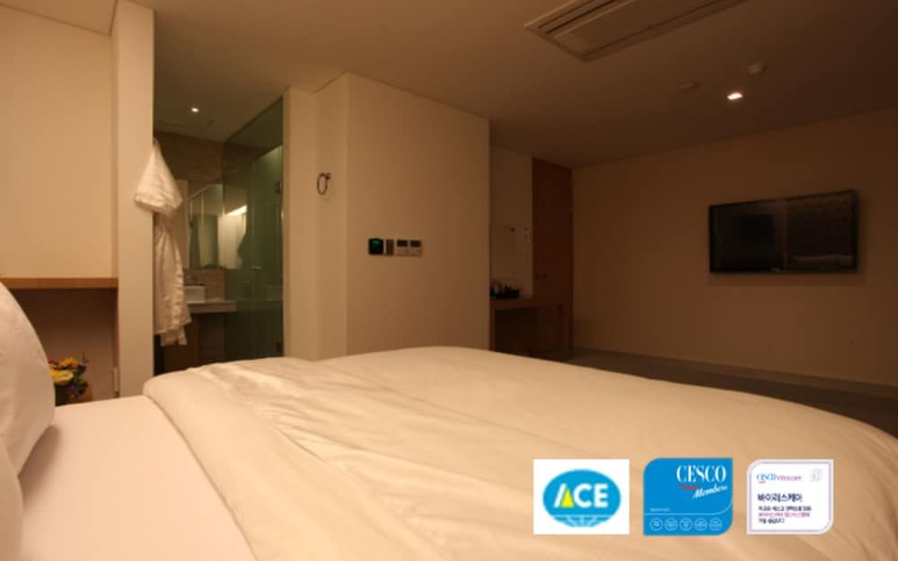 Seocho Amusement Hotel Nambu Terminal Room (Deluxe (Free use of Netflix Disney+ T) 34