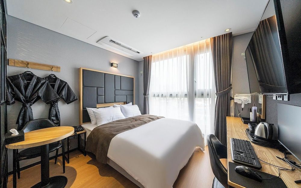 undefined Yeongdeungpo Bamos Hotel 4