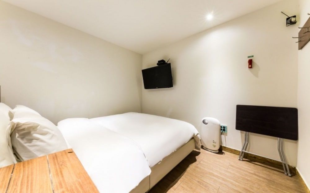 undefined Cheonho Yeon 8