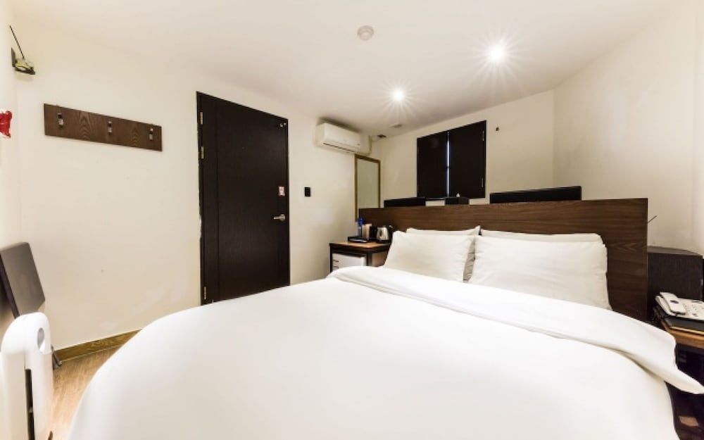 undefined Cheonho Yeon 9