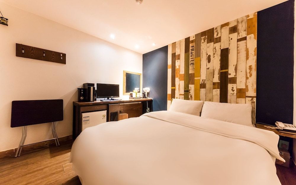 undefined Cheonho Yeon 6