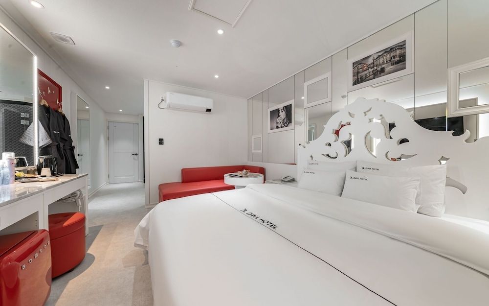 Jongno Dana Hotel Room (Deluxe) 2