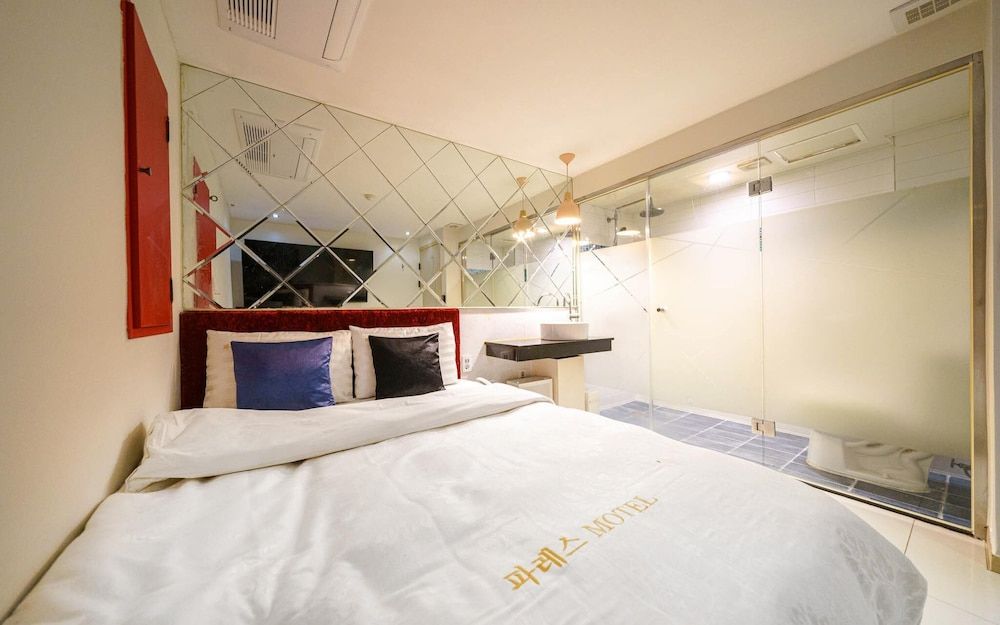 Wangsimni Palace Room (Standard room (70-inch TV system air ) 3