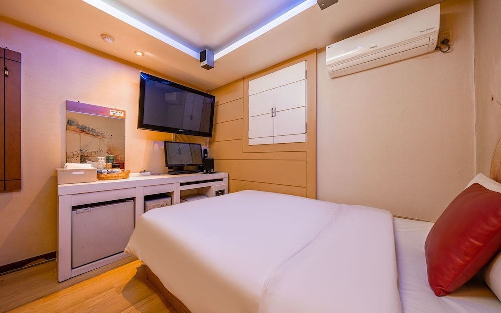 Wangsipri La Terra Room (Standard Room (Non-smoking 1PC Netfli) 15