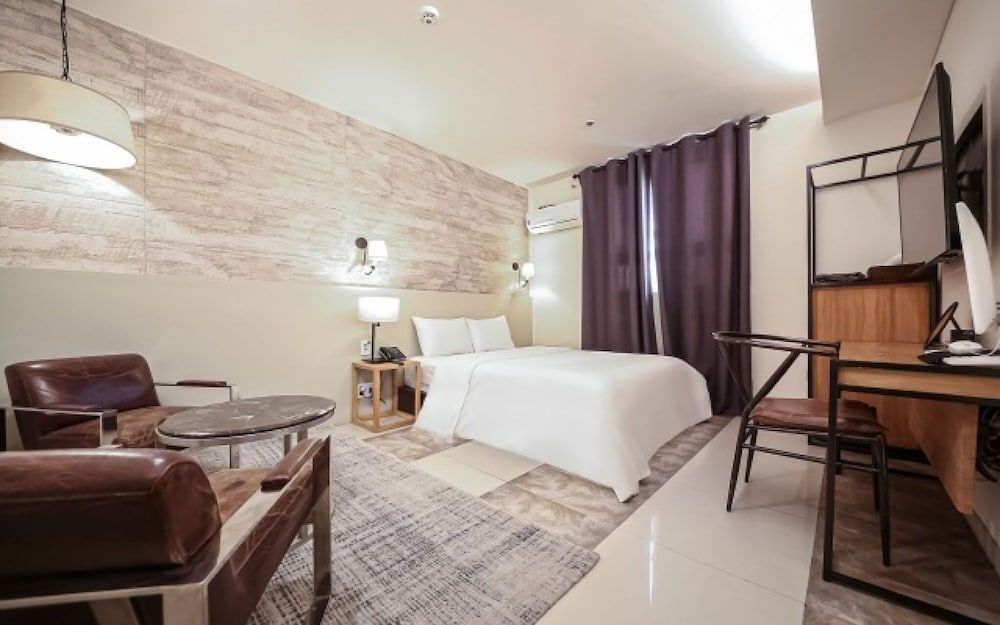 Sadang M Room (Walkie Special - Special Room (No Par)