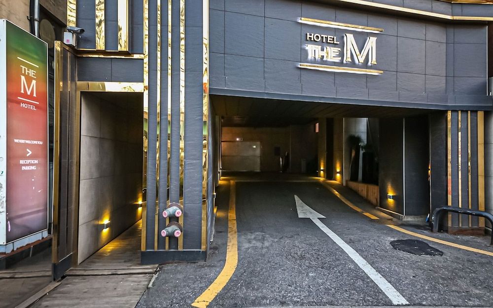 undefined Sadang M 6