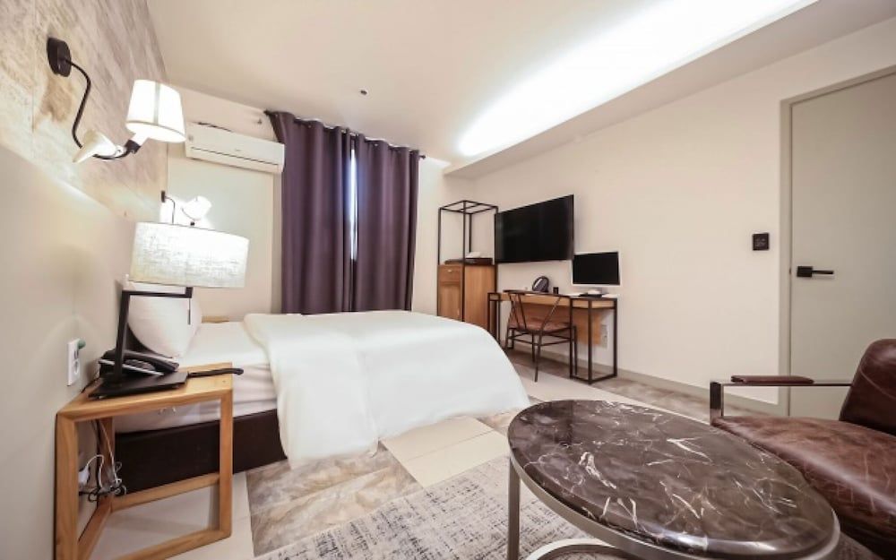 Sadang M Room (Walkie Special - Special Room (No Par) 21