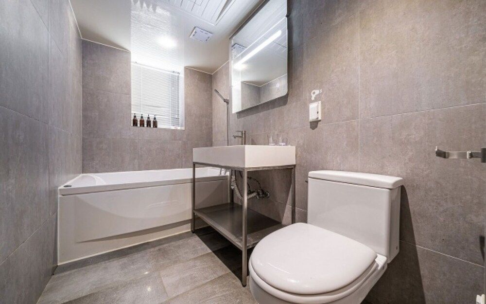 Sadang M Room (Walkie Special - Special Room (No Par) 13