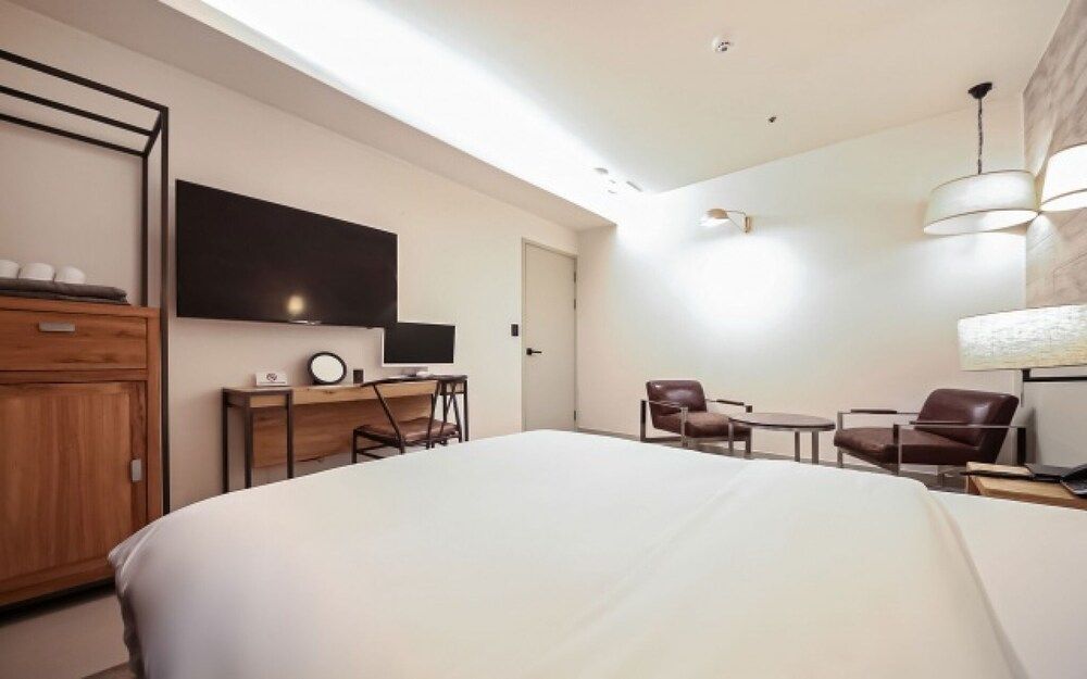 Sadang M Room (Walkie Special - Special Room (No Par) 20