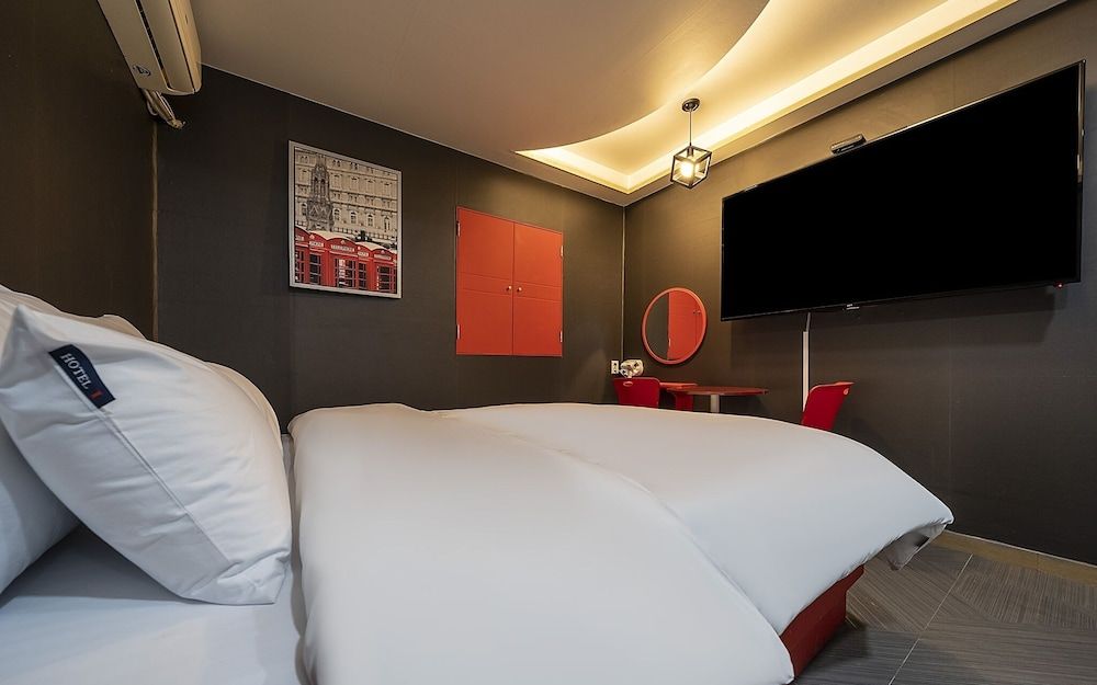 undefined Sincheon I 10