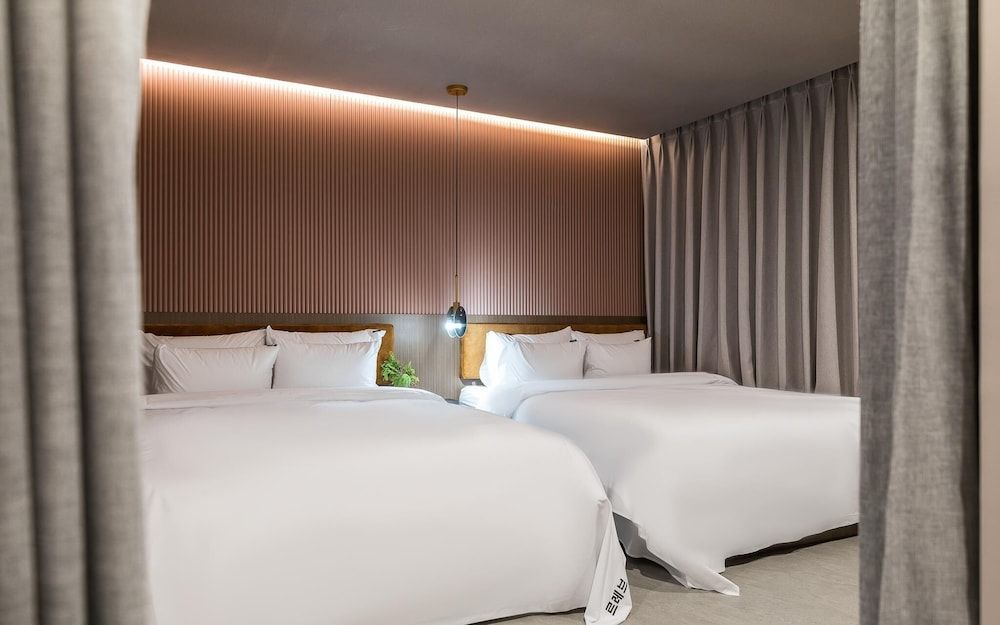 Suyu Le Rev Hotel Room (Suite - Party room Non-smoking (Two b) 3