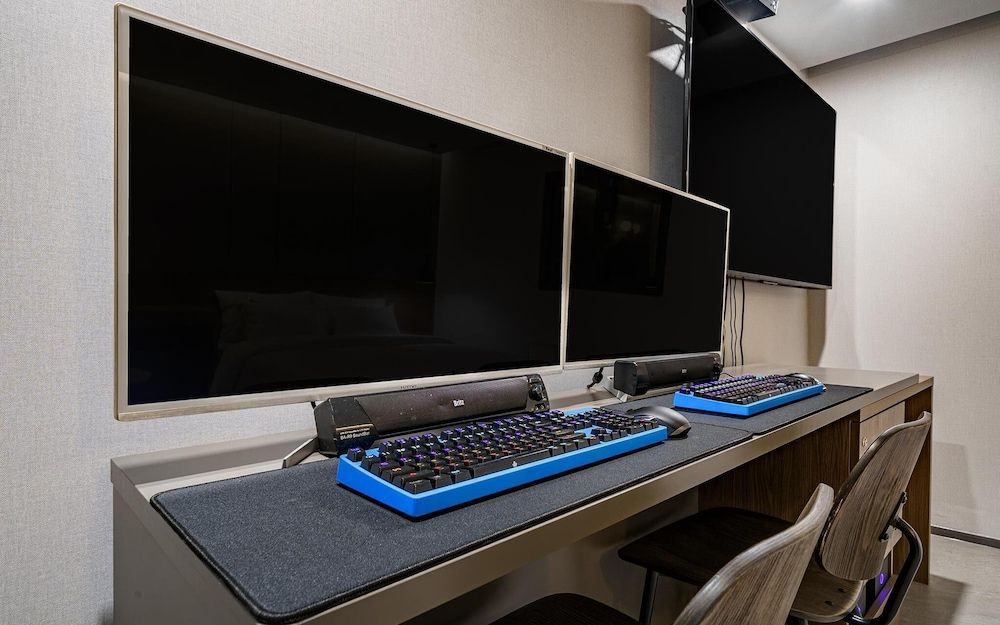 Suyu Le Rev Hotel Room (Deluxe - Smoking 2PC (TV OTT)) 9