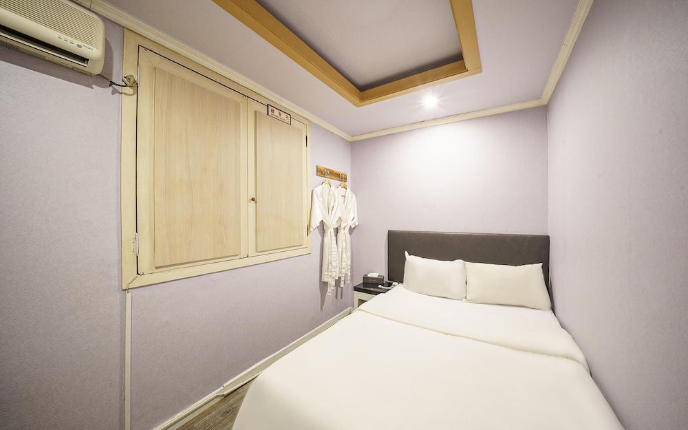 undefined Shincheon Matsu and 2060 3