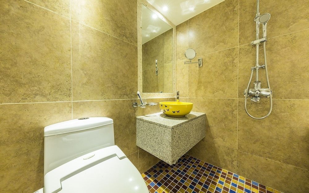 Suyu M Room (2 PCs (Netflix/Wave/Disney/TVing/Bide) 33