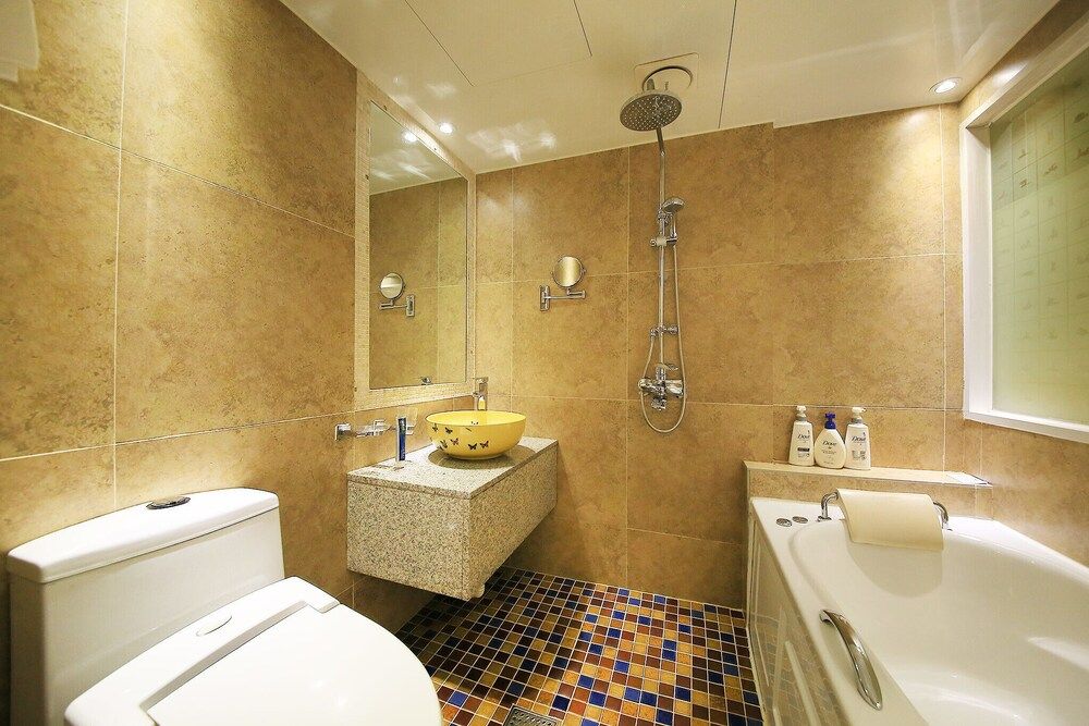 Suyu M Room (2 PCs (Netflix/Wave/Disney/TVing/Bide) 43