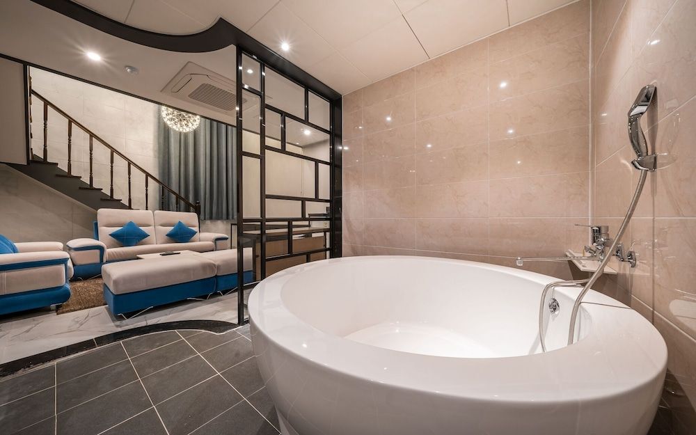 undefined Jangan Saturn 5