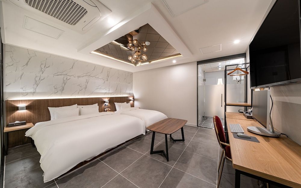 undefined Jangan Saturn 10