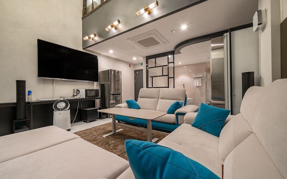 undefined Jangan Saturn 3