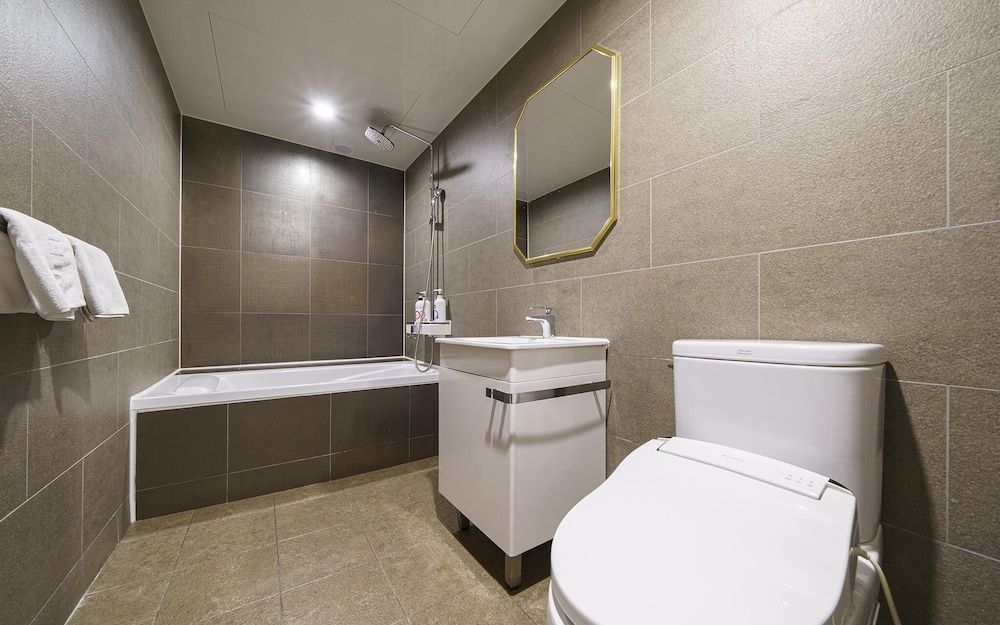 undefined Jamsil Selene 8